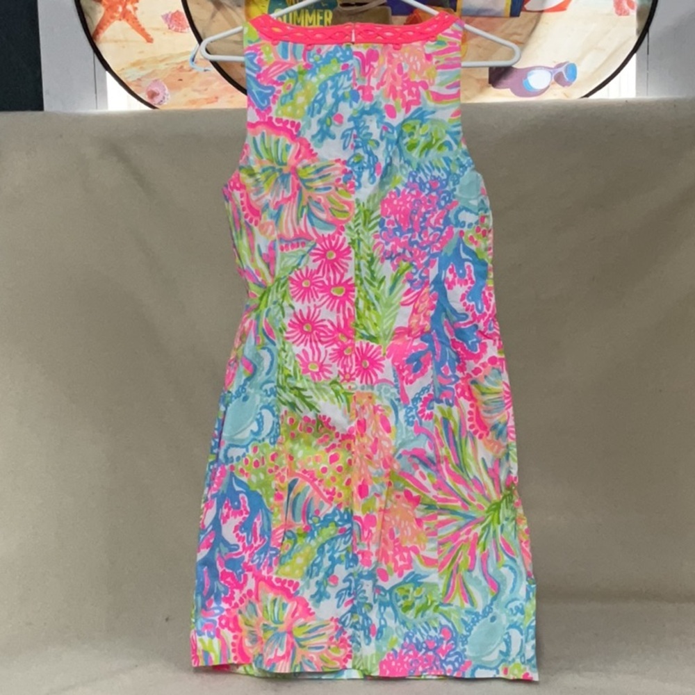 EUC woman’s sleeveless Lilly Pulitzer lined dress - Picture 5 of 5